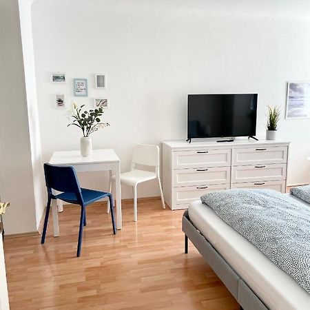 Cosy Apartment Near Schoenbrunn & Meidlinger Market 비엔나 외부 사진