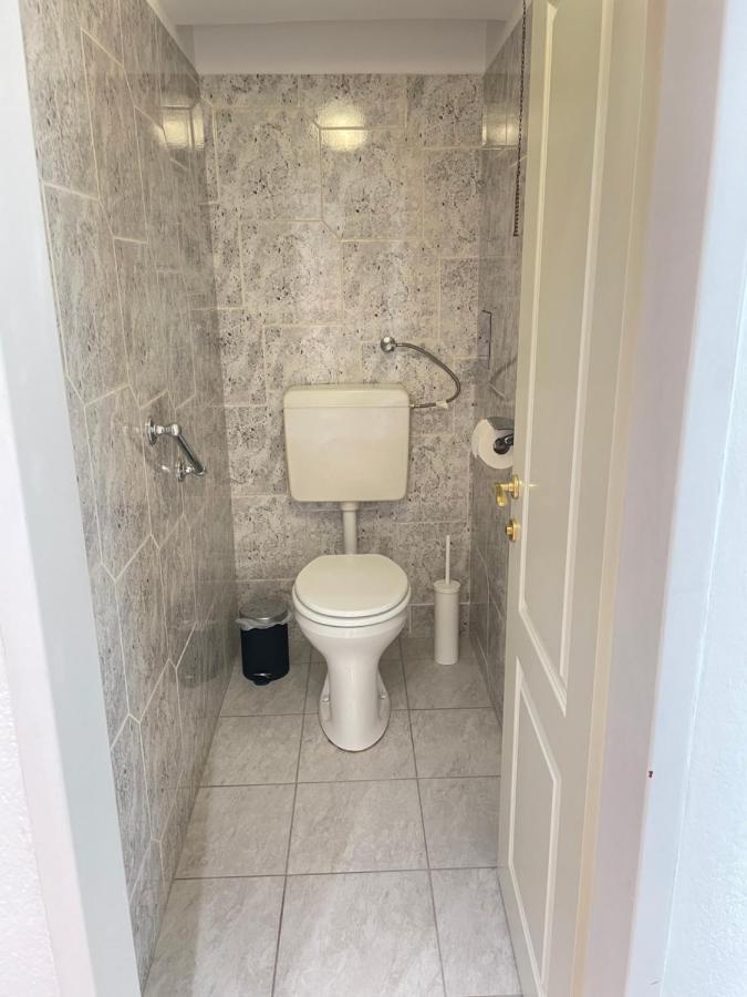 Cosy Apartment Near Schoenbrunn & Meidlinger Market 비엔나 외부 사진